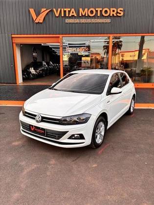 VOLKSWAGEN POLO 1.0 200 TSI COMFORTLINE AUTOMÁTICO